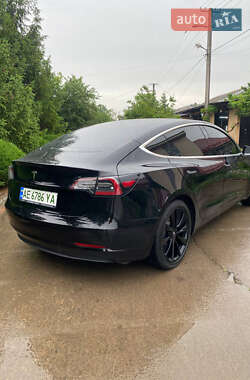 Седан Tesla Model 3 2019 в 