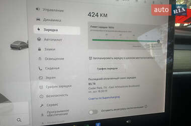 Седан Tesla Model 3 2020 в 