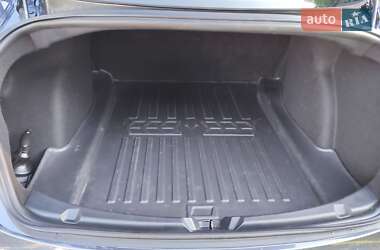 Седан Tesla Model 3 2020 в 