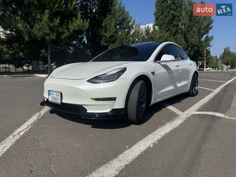 Седан Tesla Model 3 2019 в Одессе фото 8 Седан Tesla Model 3 2019 в Одессе