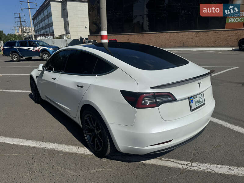 Седан Tesla Model 3 2019 в Одессе фото 21 Седан Tesla Model 3 2019 в Одессе