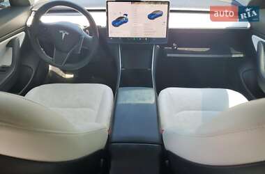 Седан Tesla Model 3 2018 в 