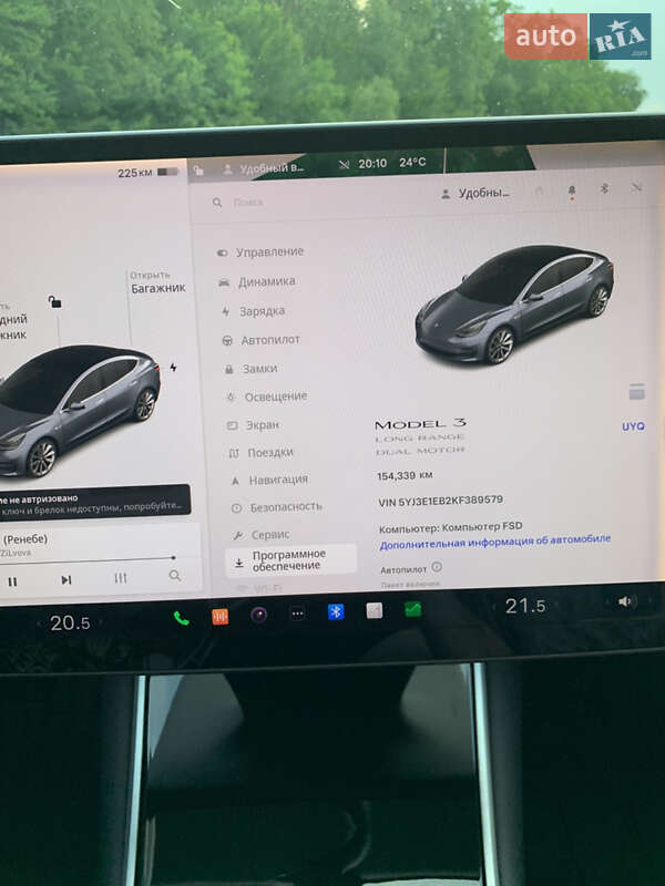 Седан Tesla Model 3 2019 в Коростені