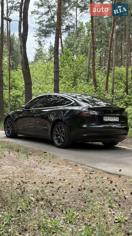 Седан Tesla Model 3 2020 в Києві фото 7 Седан Tesla Model 3 2020 в Києві