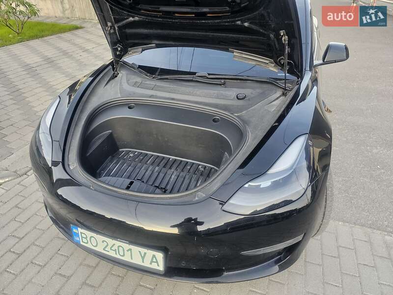 Седан Tesla Model 3 2021 в Тернополі