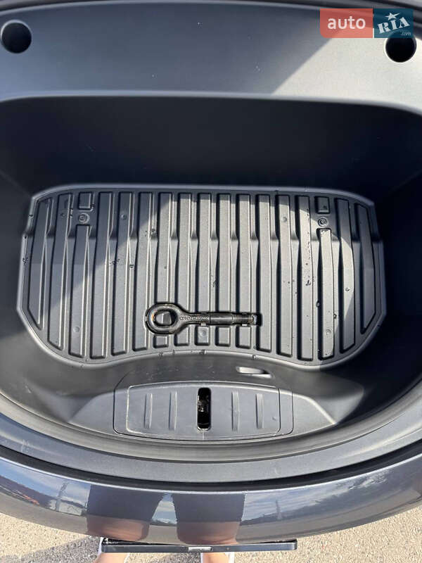 Седан Tesla Model 3 2023 в Полтаві фото 9 Седан Tesla Model 3 2023 в Полтаві