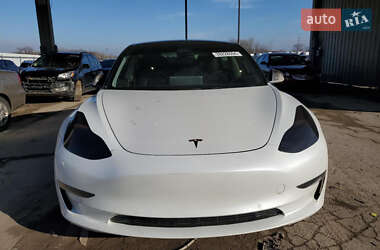 Седан Tesla Model 3 2020 в 