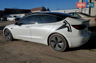 Седан Tesla Model 3 2020 в 