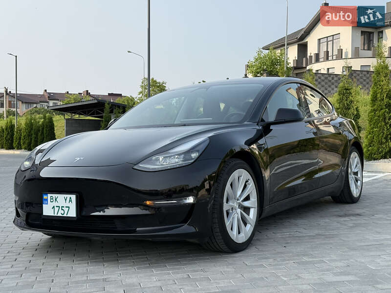 Седан Tesla Model 3 2022 в Ровно фото 44 Седан Tesla Model 3 2022 в Ровно