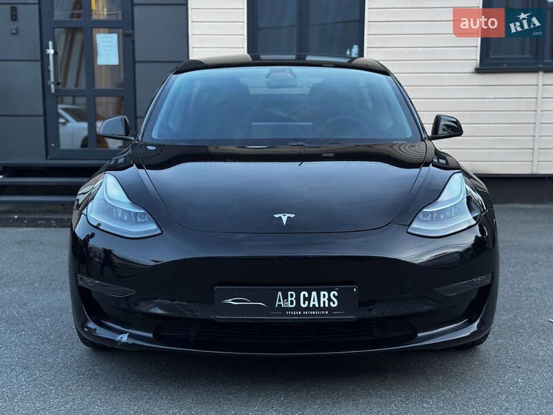 Седан Tesla Model 3 2021 в Киеве фото 5 Седан Tesla Model 3 2021 в Киеве