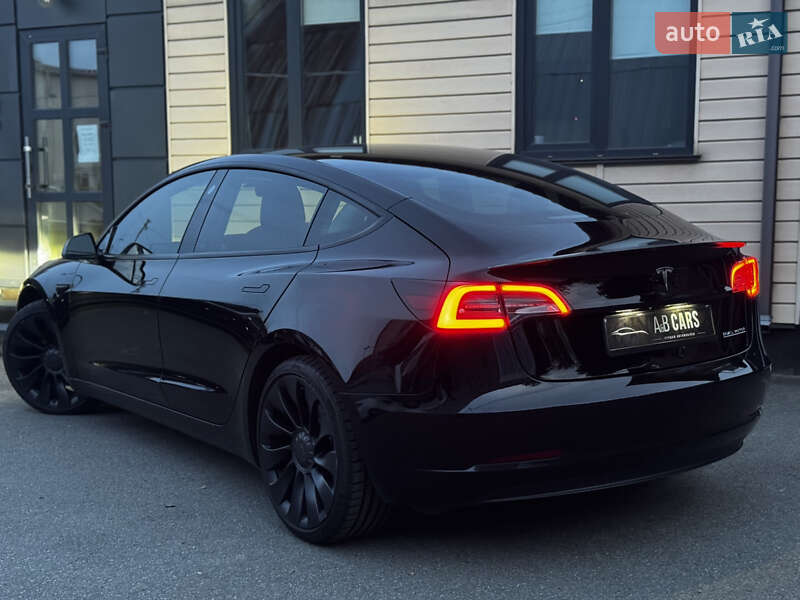 Седан Tesla Model 3 2021 в Киеве фото 14 Седан Tesla Model 3 2021 в Киеве
