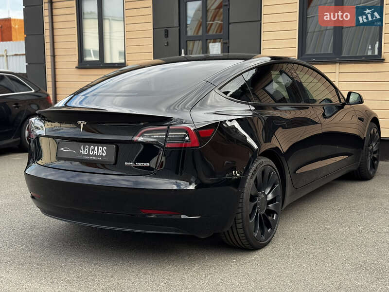 Седан Tesla Model 3 2021 в Киеве фото 33 Седан Tesla Model 3 2021 в Киеве