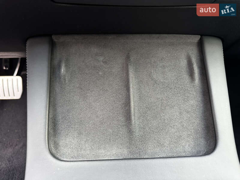 Седан Tesla Model 3 2021 в Киеве фото 50 Седан Tesla Model 3 2021 в Киеве