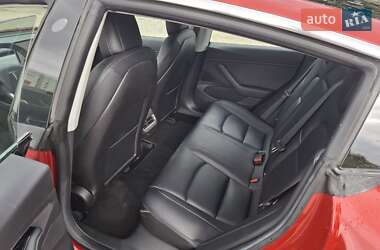 Седан Tesla Model 3 2018 в 