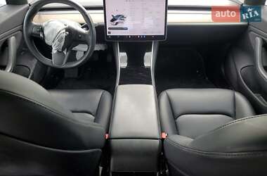 Седан Tesla Model 3 2018 в 