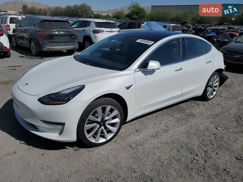 Седан Tesla Model 3 2019 в 