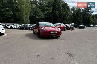 Седан Tesla Model 3 2023 в Киеве