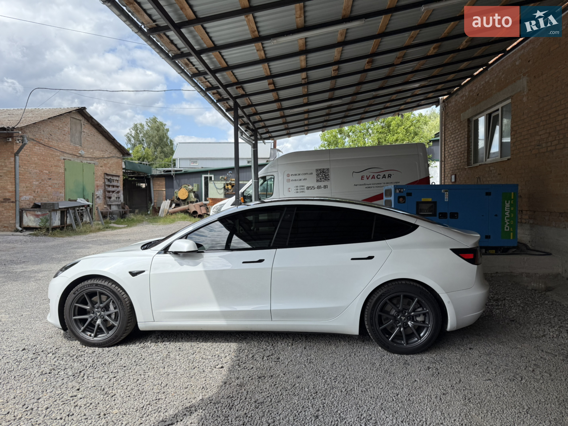 2018 Tesla Model 3 - мініатюра 3