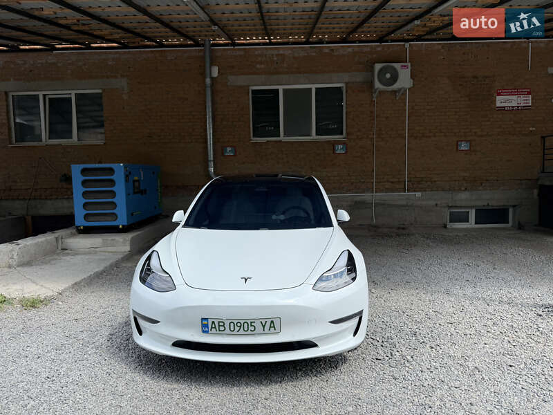 Tesla Model 3 2018