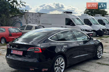 Седан Tesla Model 3 2018 в 