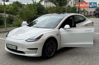 Седан Tesla Model 3 2020 в 