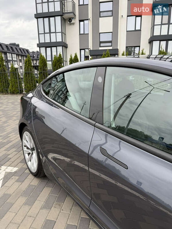Седан Tesla Model 3 2021 в Луцке фото 17 Седан Tesla Model 3 2021 в Луцке