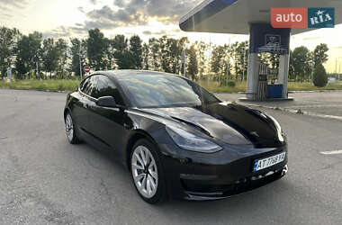 Седан Tesla Model 3 2022 в Ивано-Франковске