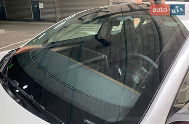 Седан Tesla Model 3 2023 в 