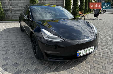 Седан Tesla Model 3 2019 в Кропивницком