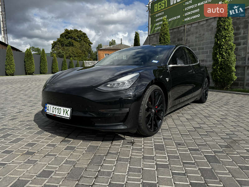 Седан Tesla Model 3 2019 в Кропивницькому