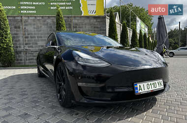 Седан Tesla Model 3 2019 в 