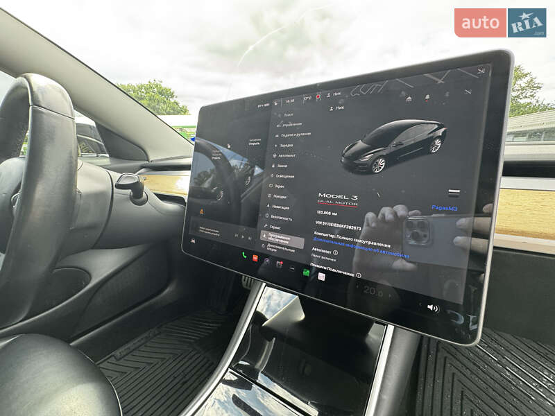 Седан Tesla Model 3 2019 в Кропивницькому