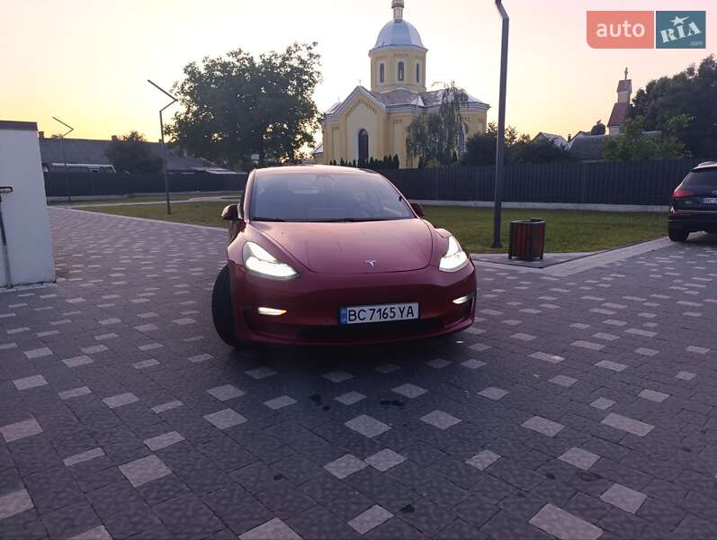 Седан Tesla Model 3 2021 в Львове фото Седан Tesla Model 3 2021 в Львове