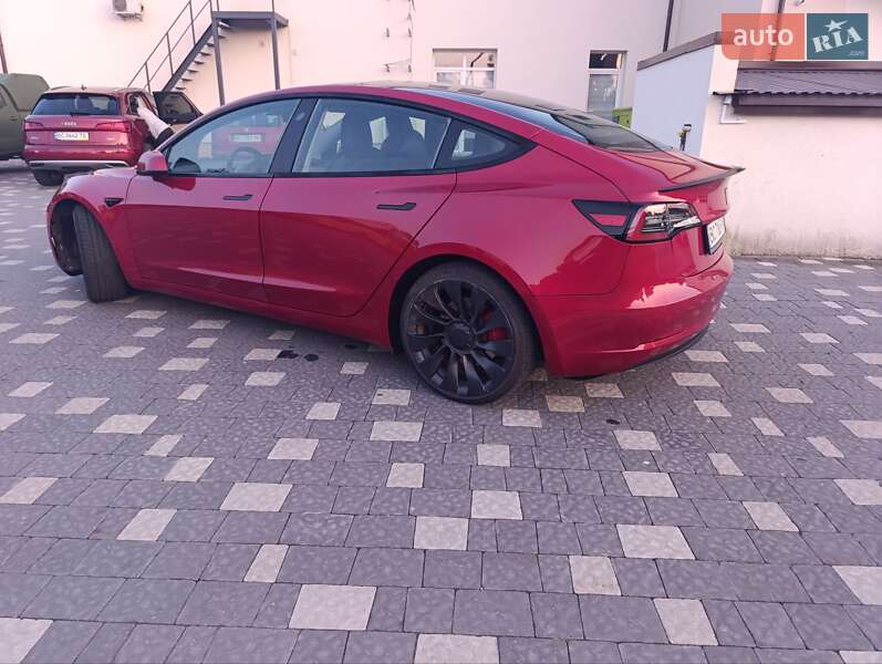 Седан Tesla Model 3 2021 в Львове фото 25 Седан Tesla Model 3 2021 в Львове