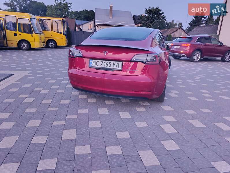 Седан Tesla Model 3 2021 в Львове фото 37 Седан Tesla Model 3 2021 в Львове