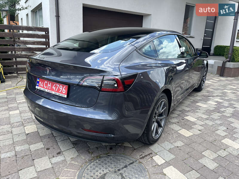 Седан Tesla Model 3 2021 в Львове фото 5 Седан Tesla Model 3 2021 в Львове