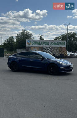 Седан Tesla Model 3 2019 в 