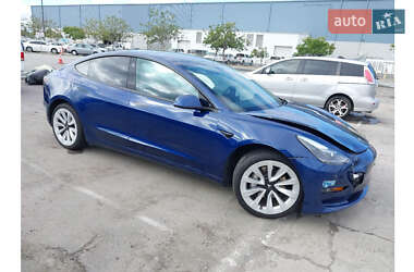 Седан Tesla Model 3 2021 в Черкассах
