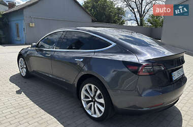 Седан Tesla Model 3 2018 в 