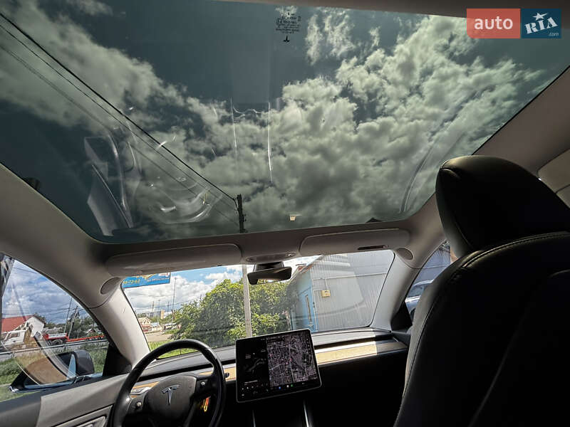 Седан Tesla Model 3 2018 в Полтаве