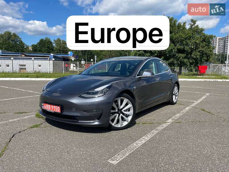 Tesla Model 3 2019