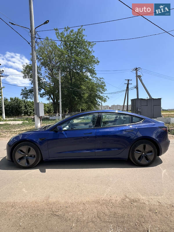 Седан Tesla Model 3 2020 в Одессе