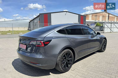 Седан Tesla Model 3 2018 в 