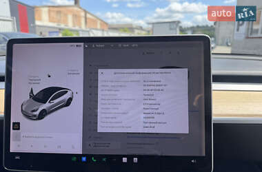 Седан Tesla Model 3 2018 в 