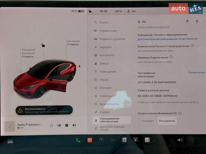 Седан Tesla Model 3 2019 в Львові