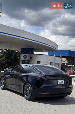 Седан Tesla Model 3 2018 в 