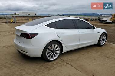 Седан Tesla Model 3 2018 в 