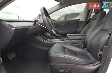Седан Tesla Model 3 2018 в 