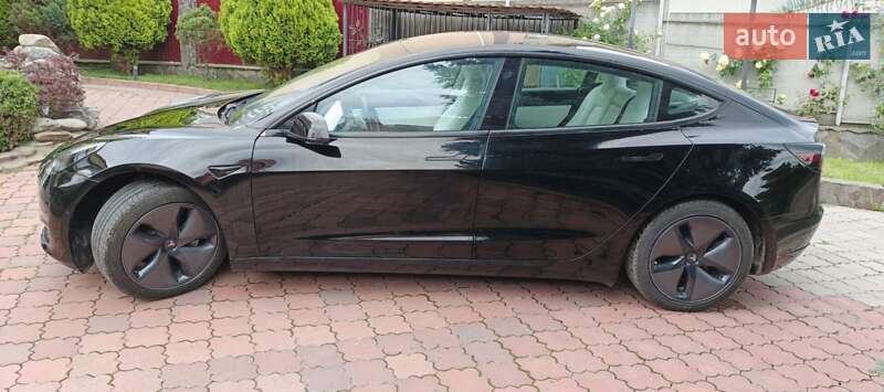 Седан Tesla Model 3 2019 в Луцке