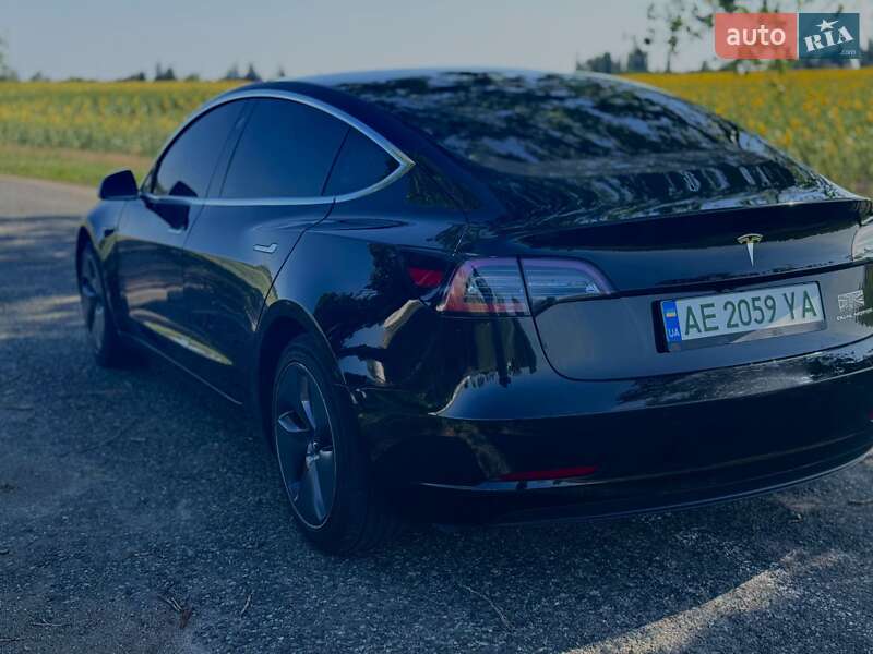 Седан Tesla Model 3 2019 в Днепре